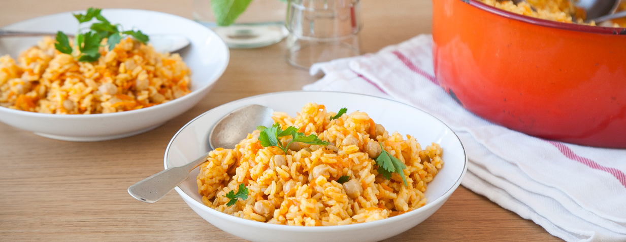 תבשיל אורז עם גזר וגרגירי חומוס