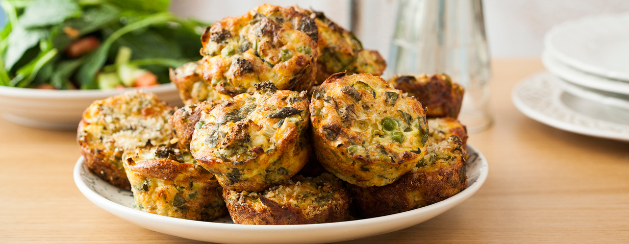 מיני פשטידות עם ברוקולי, אפונה, תרד וגבינות